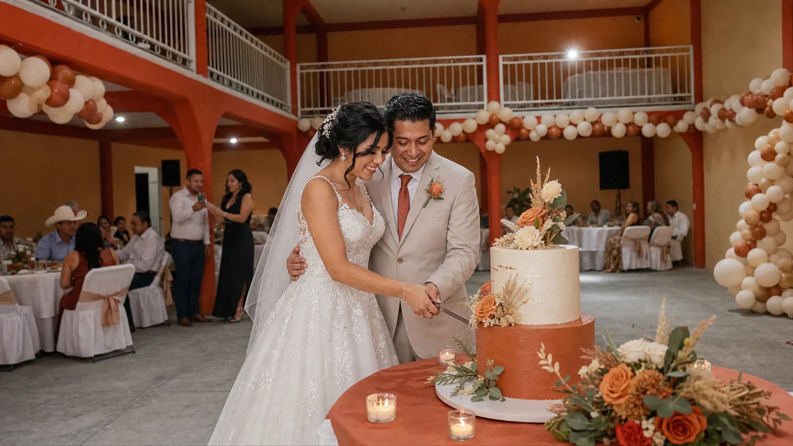 Bodas: pastel terracota en el Salón Campeche