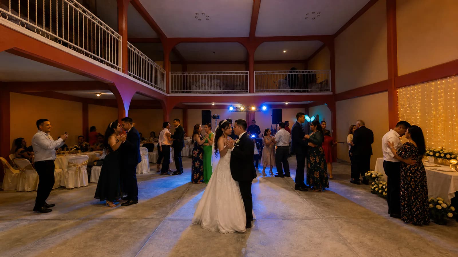 Bodas: pista dj romántica en el Salón Campeche